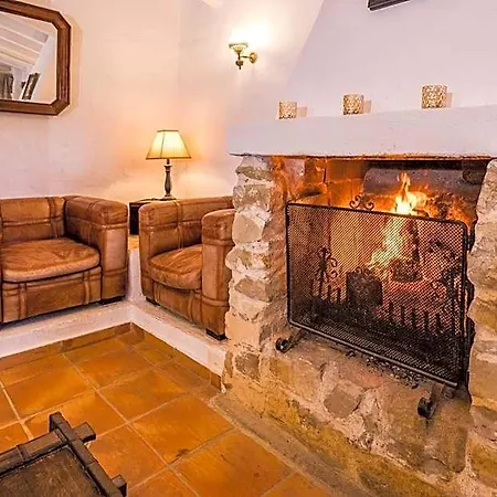 Hotel Casa Del Maco 3*