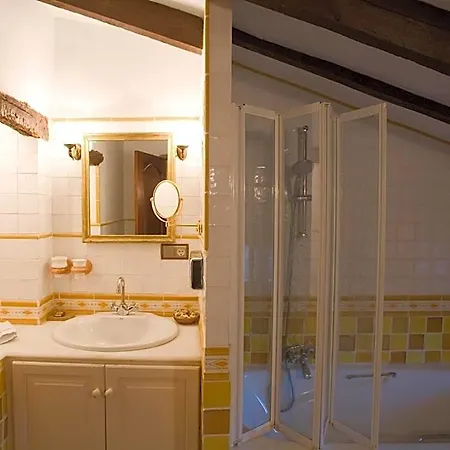 Casa Del Maco Hotel 3*